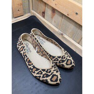 Skechers Womens Leopard Print Ballet Flats Size 6.5 Air Cooled Memory Foam